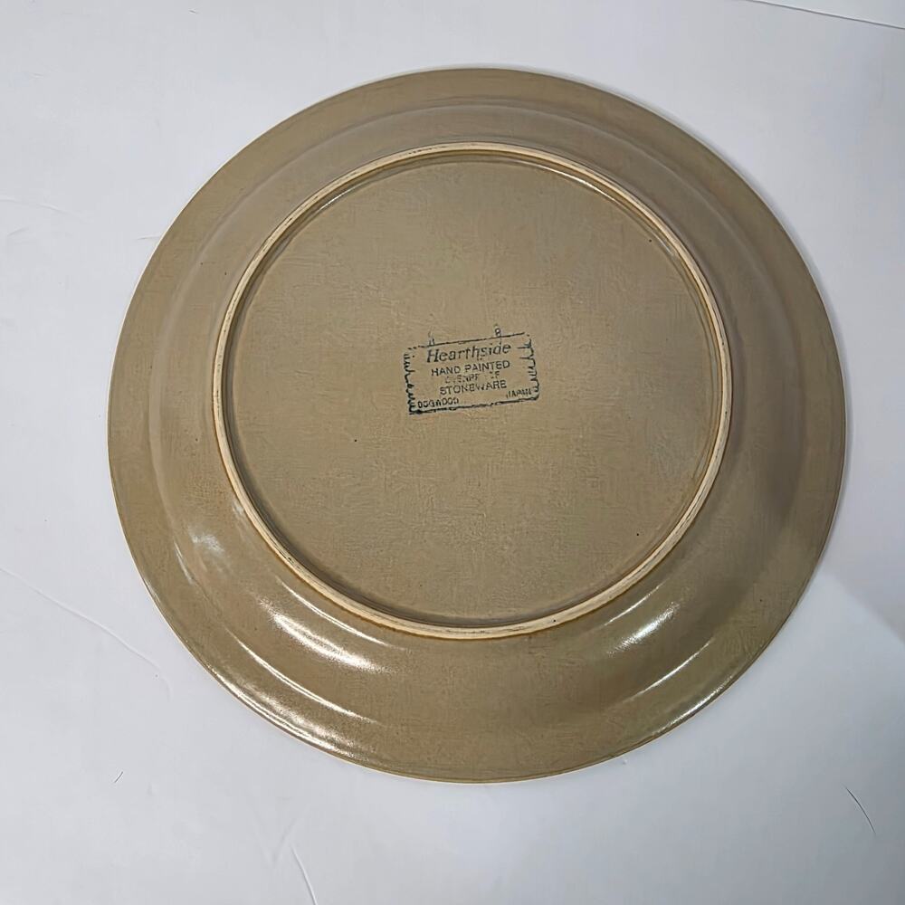 vintage Hearthside stoneware dinner plates in the "Dogwood" pattern 2 Set - Picture 6 of 6